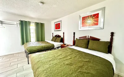Photo 3 - skyland motel