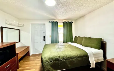 Photo 4 - skyland motel