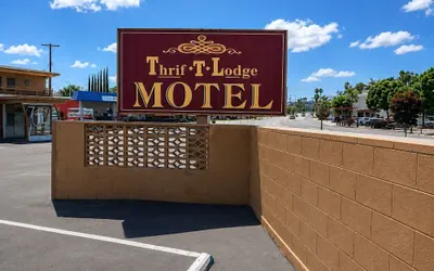 Photo 2 - Thrif-T-Lodge Motel