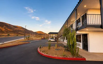 Photo 2 - Casa Blanca Hotel - Jurupa Valley 60 Fwy