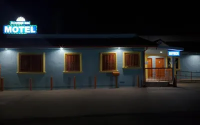 Sunrise Inn