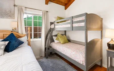 Photo 3 - Calm & Cozy Cabin