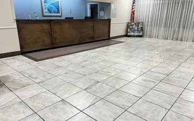 Photo 2 - Heritage Inn and Suites   Baton Rouge/St. Geroge I-10