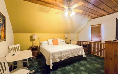Photo 3 - Frio - Gruene Cottages