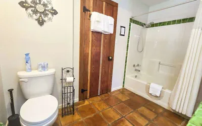 Photo 5 - Sonora Gruene Cottages Studio