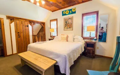 Photo 3 - Stoneflower Dual Studio Stay