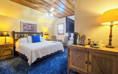 Photo 2 - Magnolia Gruene Cottages