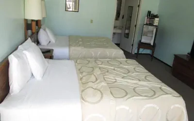 Photo 2 - Jim Butler Suites