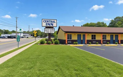 Central Inn By Hotel O KY