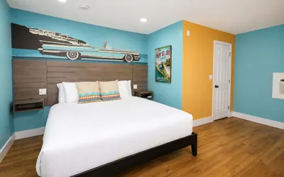 Photo 5 - The Blu - A Boutique Motel