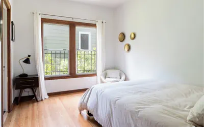 Photo 2 - Stunning Two Bedroom Mediterranean Home