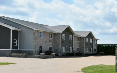 Mound View Inn & Suites