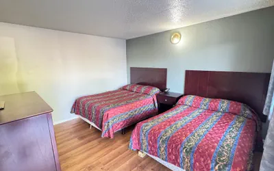 Photo 5 - Sands Motel