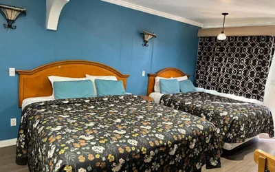 Photo 5 - El DORADO MOTEL