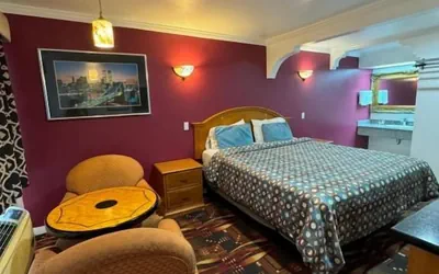 Photo 4 - El DORADO MOTEL