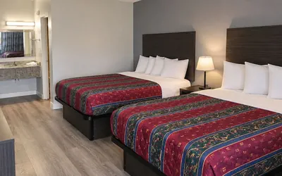 Photo 5 - Delux inn