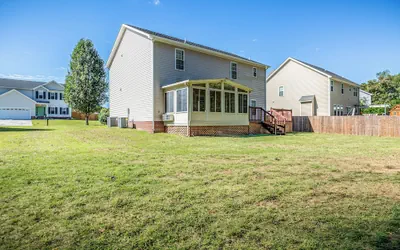 Exmoor Sunroom Retreat - 2Story Home