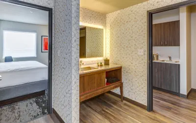 Photo 5 - Holiday Inn & Suites Bellingham by IHG