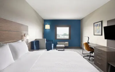 Photo 3 - Holiday Inn Express & Suites Boynton Beach West by IHG
