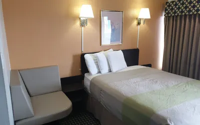 Photo 3 - Days Inn by Wyndham Vernal Southwest