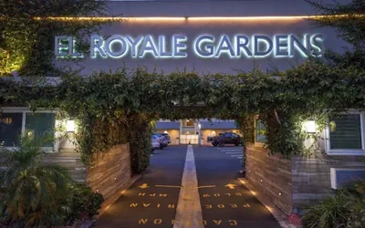 Photo 2 - El Royale Gardens Near Universal Studios