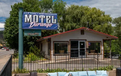 Photo 4 - The Junction Hotel and Hostel