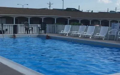 Photo 5 - Outer Banks Motor Lodge