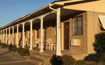 Photo 5 - Outer Banks Motor Lodge