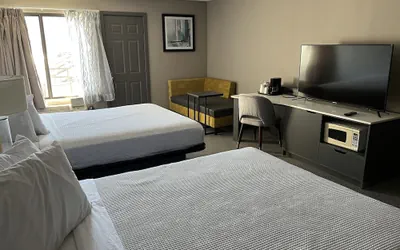Photo 2 - The Wander Hotel, a Ramada by Wyndham