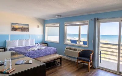 Photo 2 - Blue Heron Motel