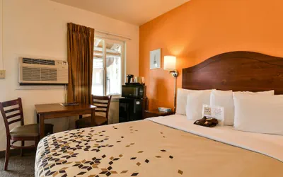 Photo 5 - Adventure Inn & Motel