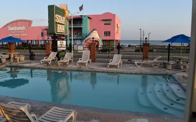 Photo 2 - Star Inn Biloxi