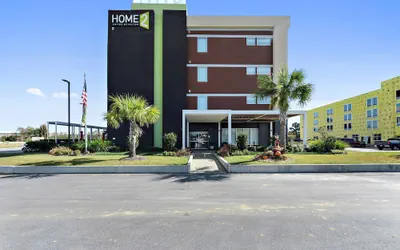 Photo 2 - Home2 Suites by Hilton Gulfport I-10