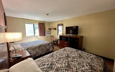 Photo 5 - American Inn