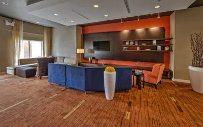 Photo 4 - Courtyard Westbury Long Island