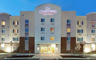 Photo 2 - Candlewood Suites Denver North - Thornton by IHG