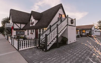 Photo 2 - New Haven Inn