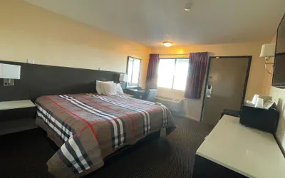 Photo 3 - Regal Motel in Las Vegas, New Mexico