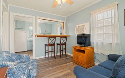 Photo 3 - Oceanside Court by Kees Vacations