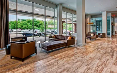 Photo 3 - Courtyard by Marriott Kansas City Downtown/Convention Center
