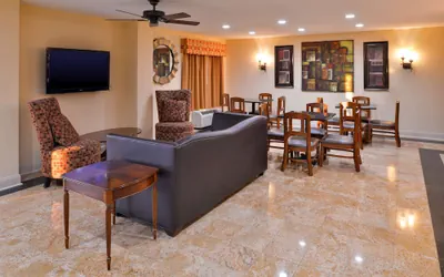 Photo 3 - Americas Best Value Inn Tupelo Barnes Crossing