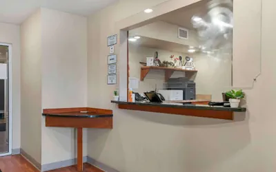 Photo 3 - Extended Stay America Select Suites - Grand Rapids - Wyoming