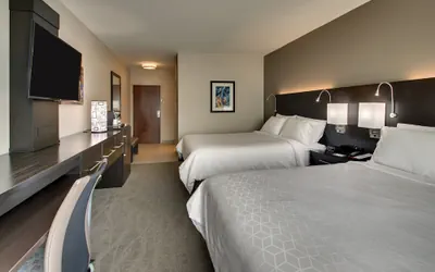 Photo 3 - Holiday Inn Express & Suites Lancaster East - Strasburg by IHG