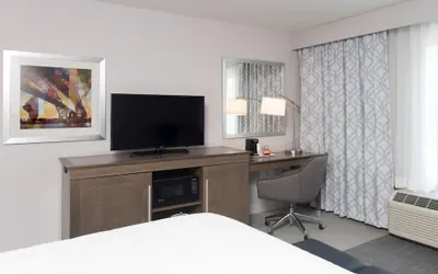 Photo 5 - Hampton Inn & Suites Michigan City