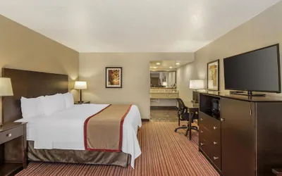 Photo 2 - Best Western Plus Cedar City