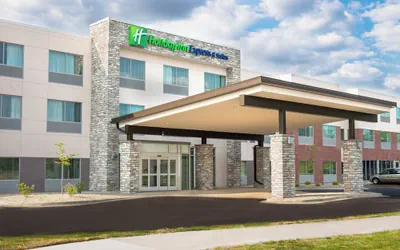 Photo 2 - Holiday Inn Express & Suites Rock Falls by IHG