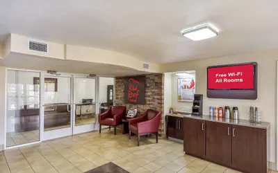 Photo 3 - Red Roof Inn Plano
