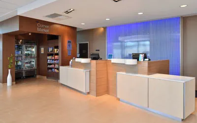 Photo 3 - Fairfield Inn & Suites Sacramento Airport Woodland