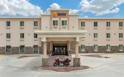 Comfort Inn & Suites Near Mt. Rushmore