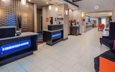 Photo 3 - Best Western Plus Ardmore Inn & Suites